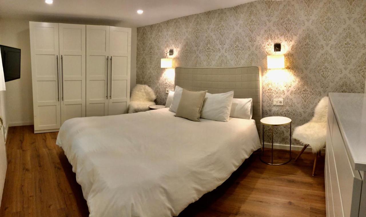 Apartamento Home Santo سانتياغو دي كومبوستيلا المظهر الخارجي الصورة