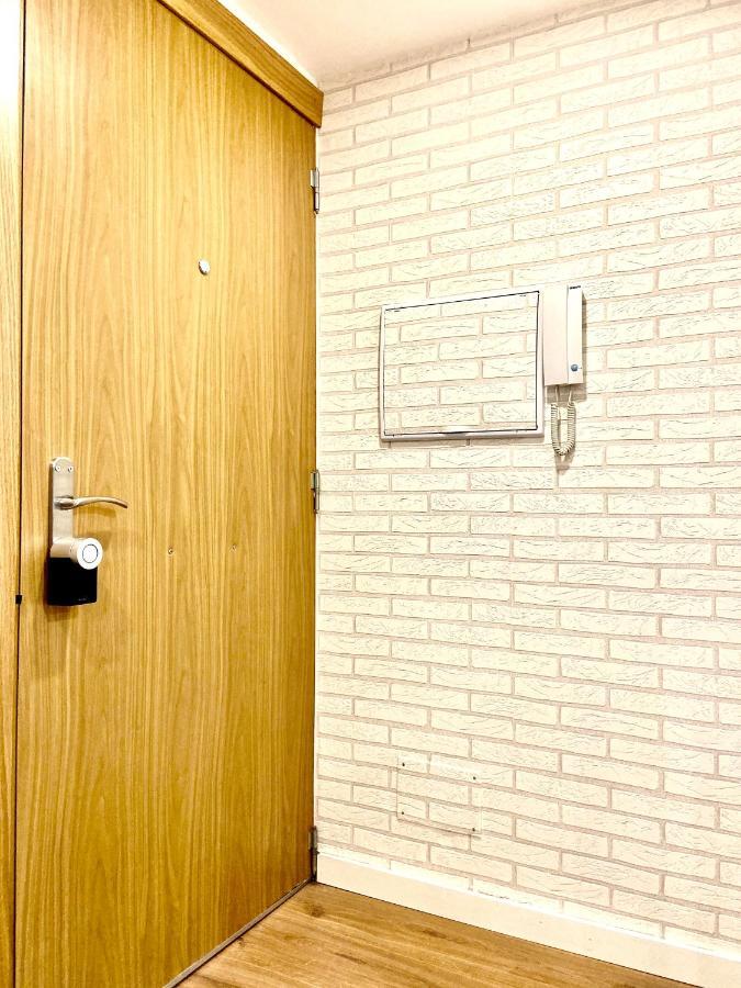 Apartamento Home Santo سانتياغو دي كومبوستيلا المظهر الخارجي الصورة